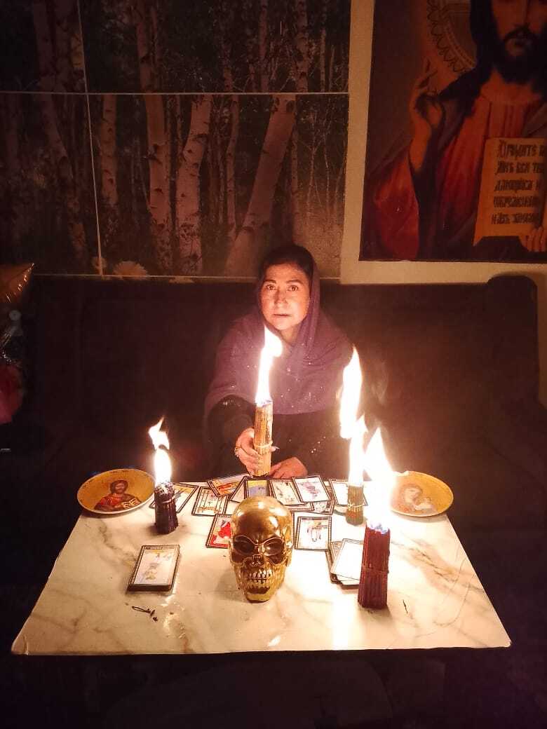 Предсказательница Самира в Алматы Предсказательница Самира в Алматы